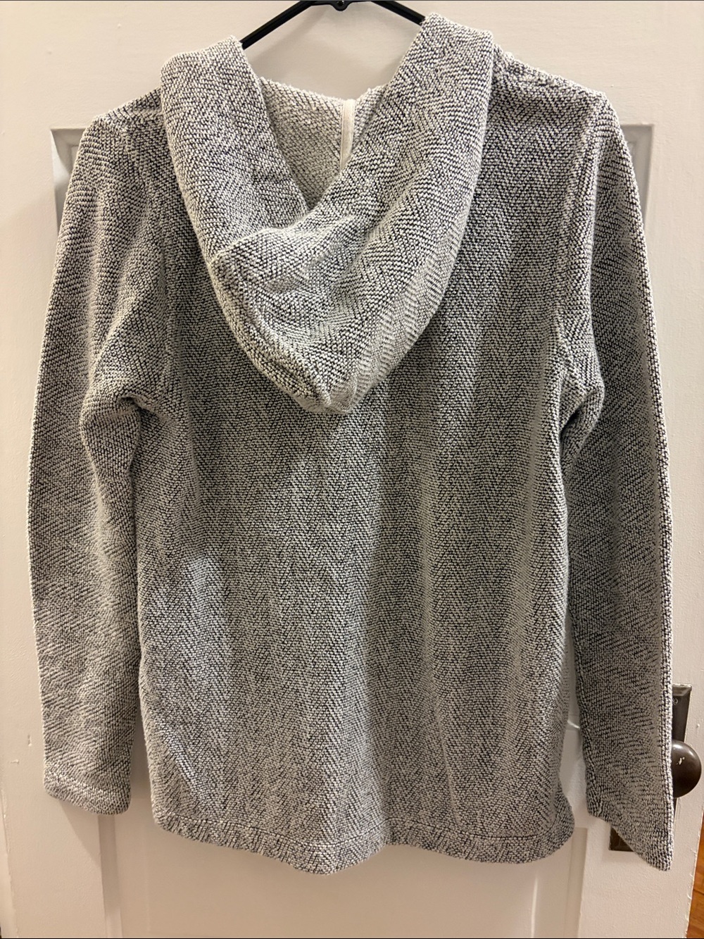 Faherty Heathered Grey V-Neck Hoodie Sweater - Picture 4 of 7